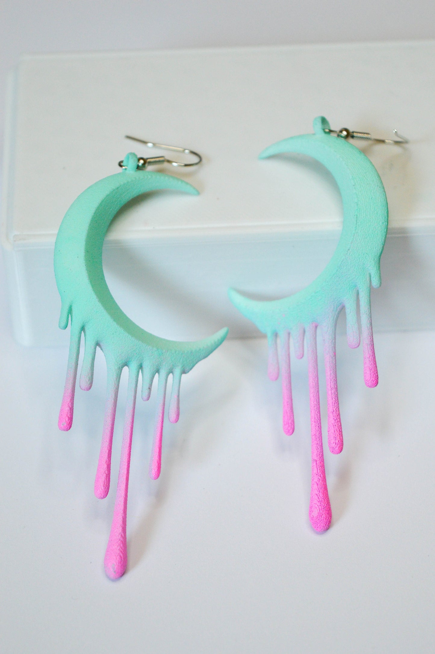 Melting Moon — Mint and Pink